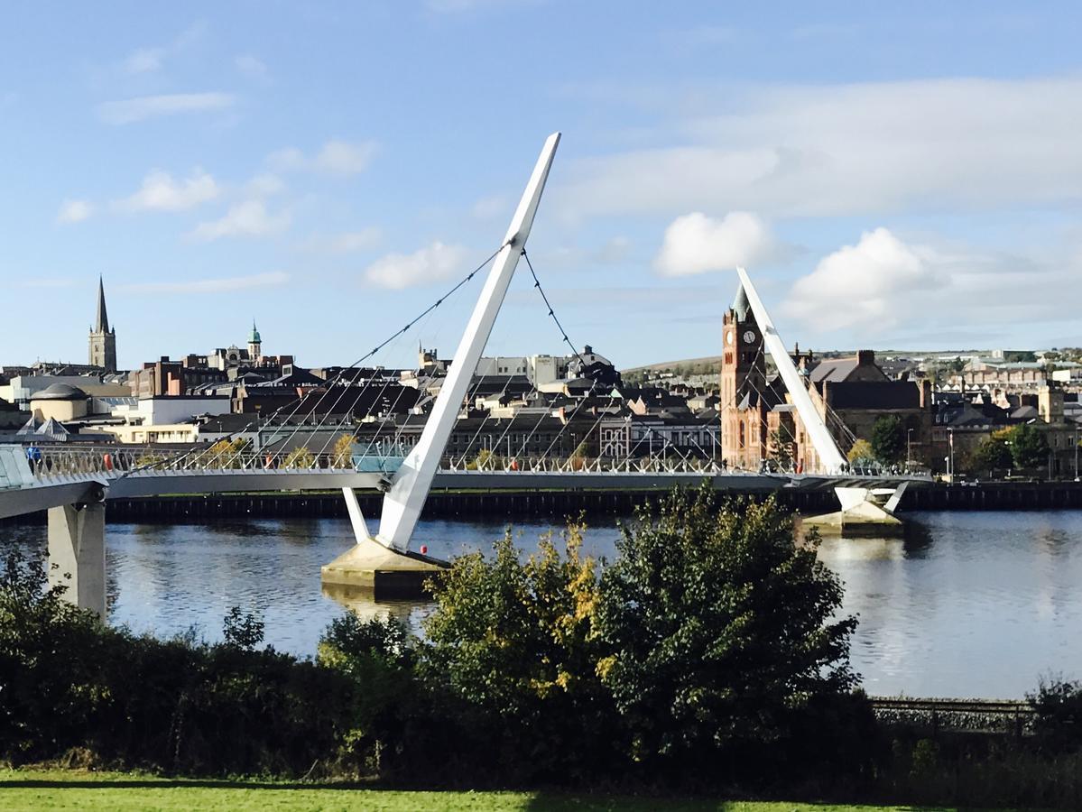2 Drummond B&B Londonderry ภายนอก รูปภาพ