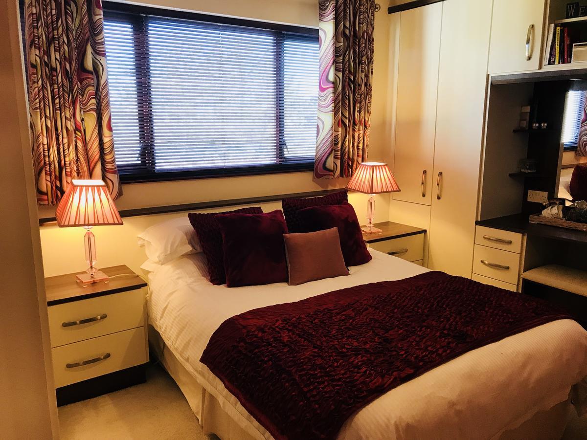 2 Drummond B&B Londonderry ภายนอก รูปภาพ